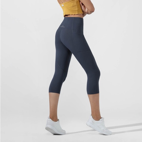 Lorna Jane Everyday Leggings - Picture 2 of 11